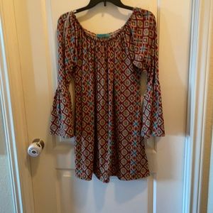 Bell sleeved Aztec print tunic